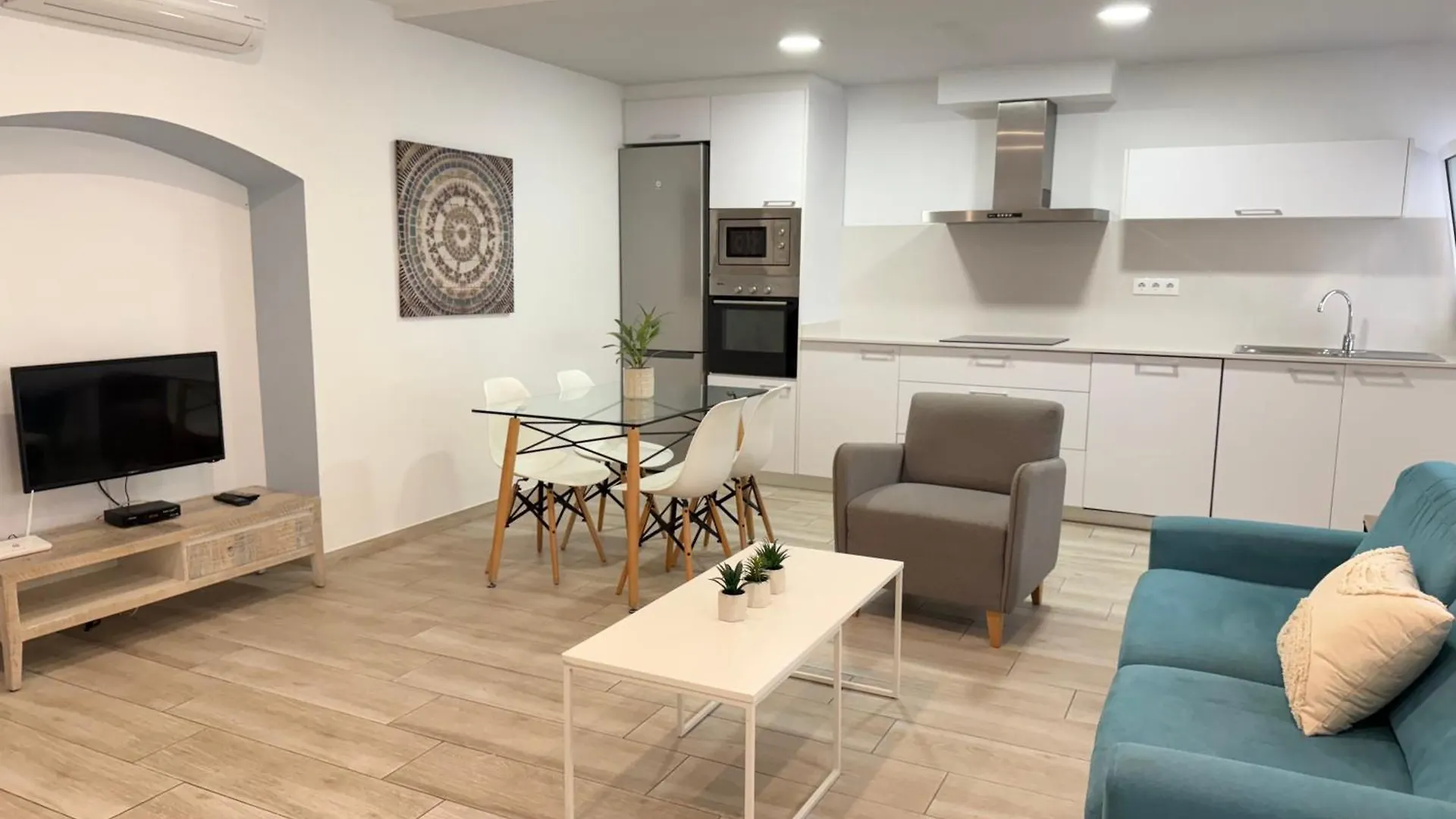 Agi Cosconilles Centro Apartment Roses Spain