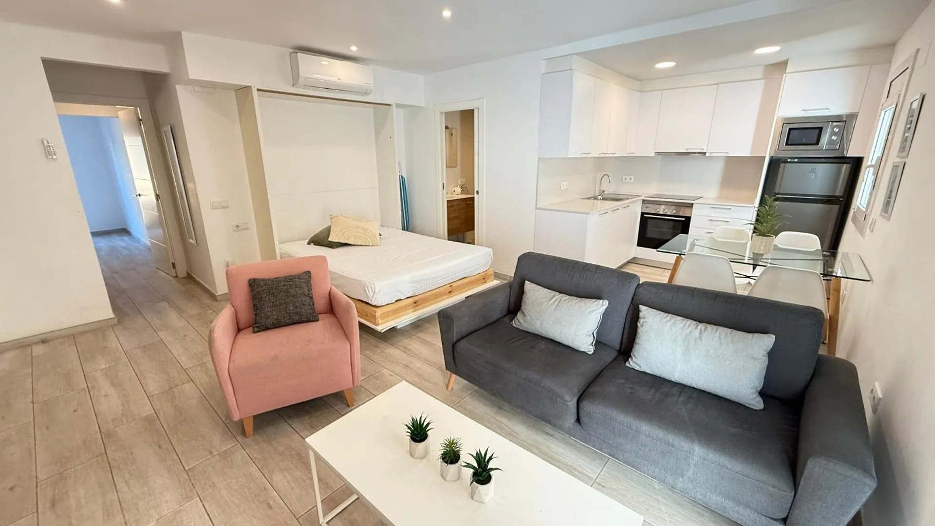 Agi Cosconilles Centro Apartment Roses 0*,  Spain