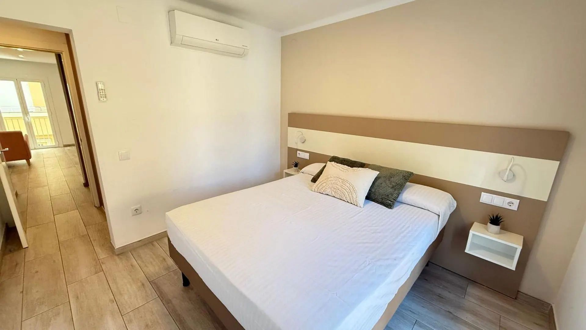Agi Cosconilles Centro Apartment Roses Spain