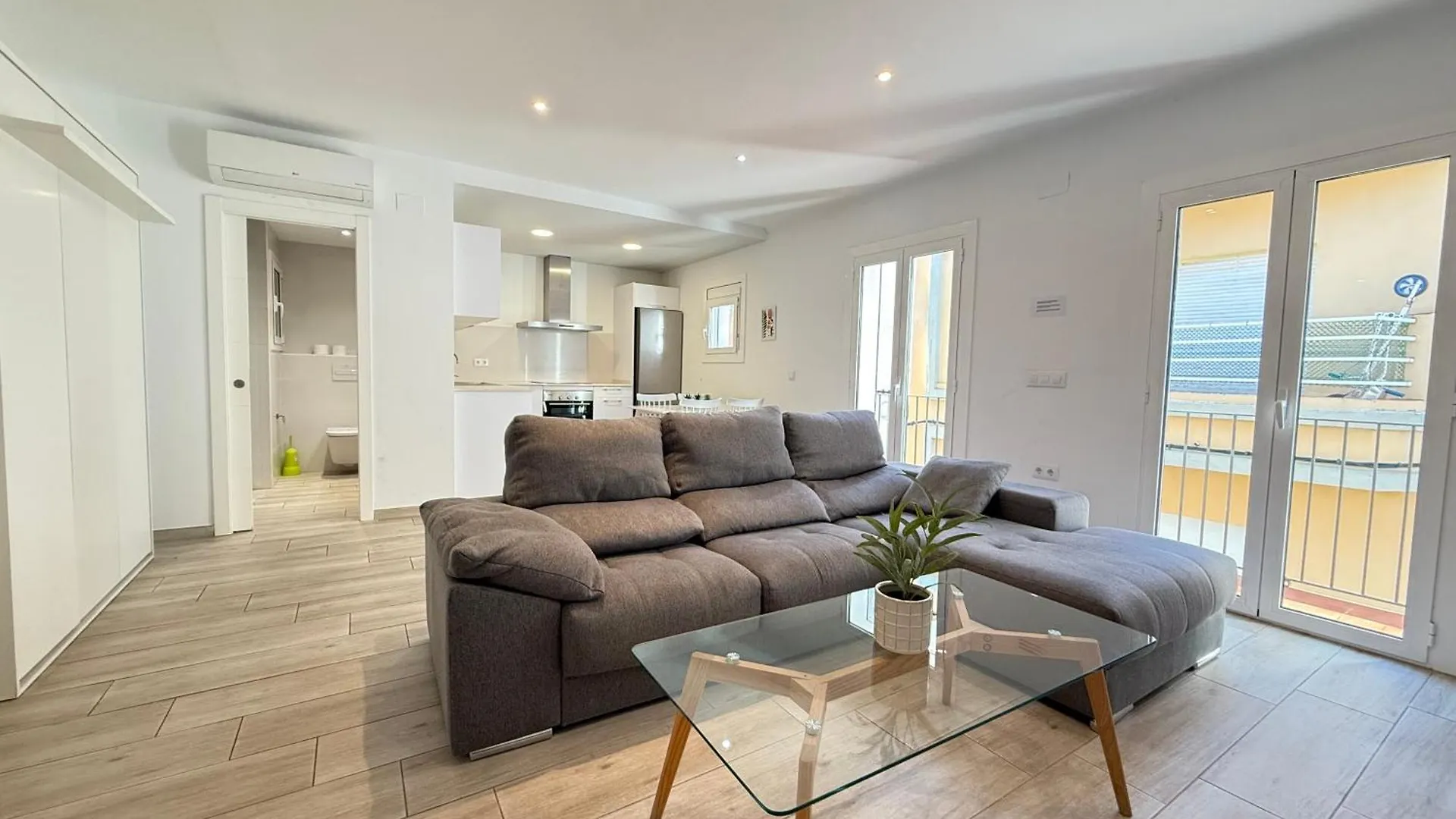 Agi Cosconilles Centro Apartment Roses Spain