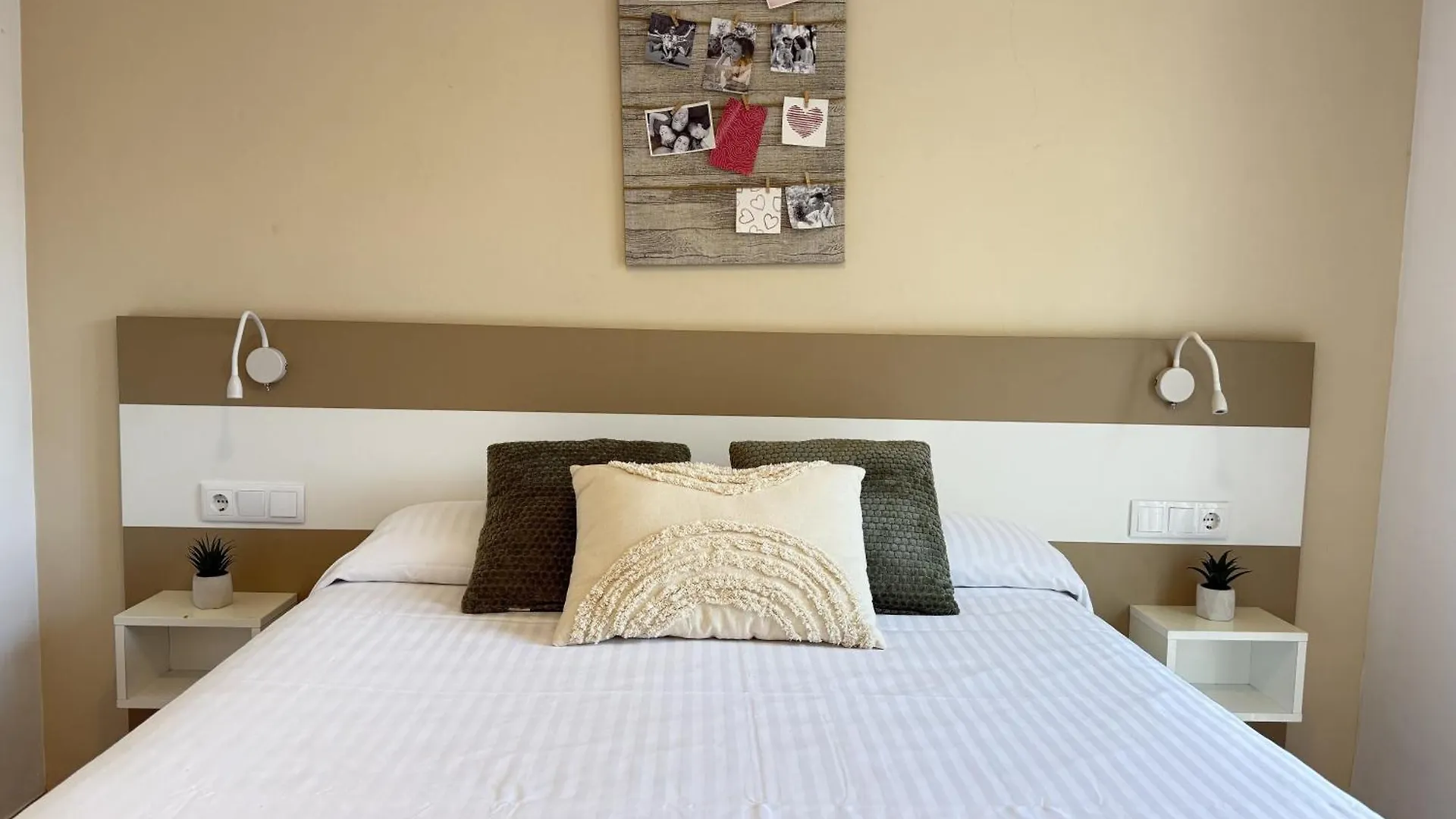 Agi Cosconilles Centro Apartment Roses